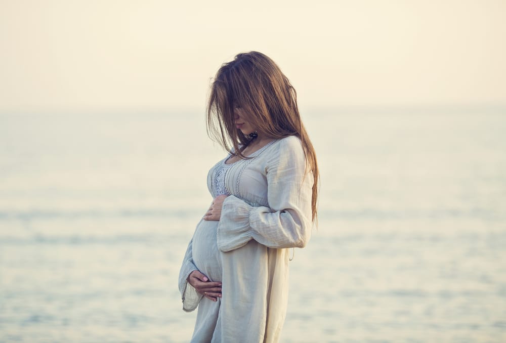 A szülés megindulásának jelei – Mikor indulj a kórházba?